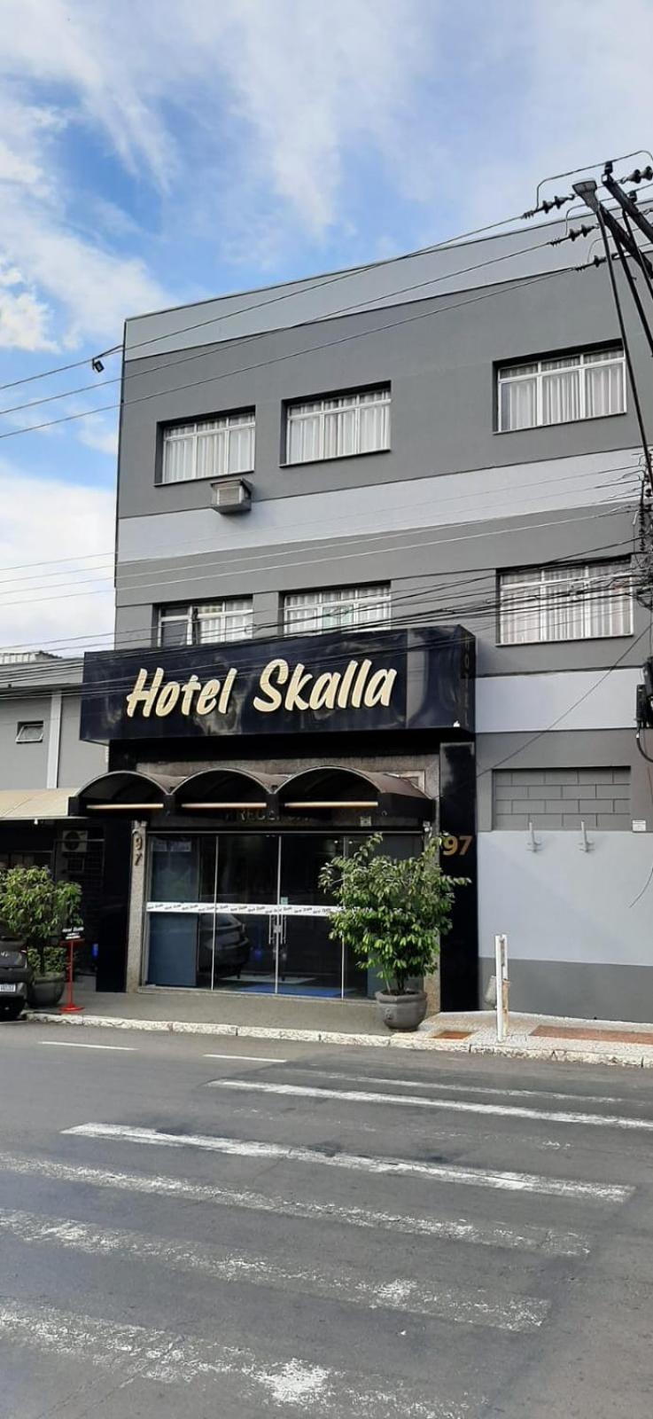Skalla Hotel Нова-Одесса Экстерьер фото
